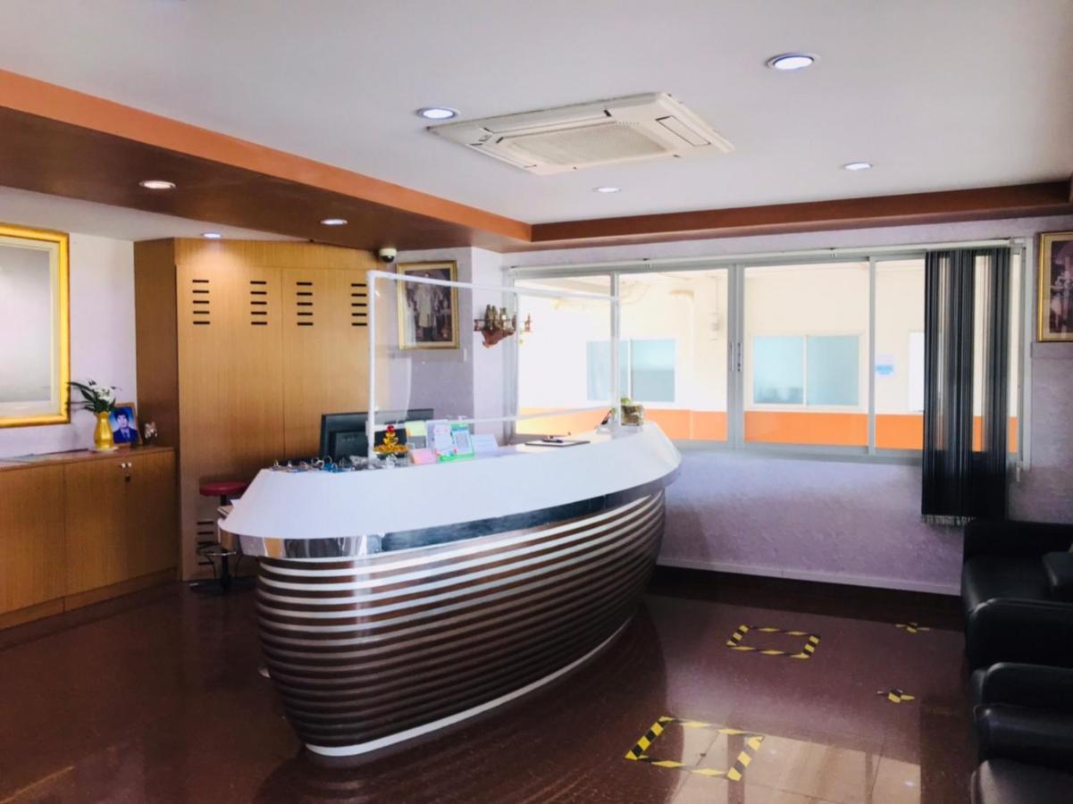 Winner Serviced Apartment Si Maha Phot Dış mekan fotoğraf