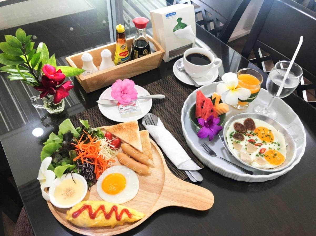 Winner Serviced Apartment Si Maha Phot Dış mekan fotoğraf