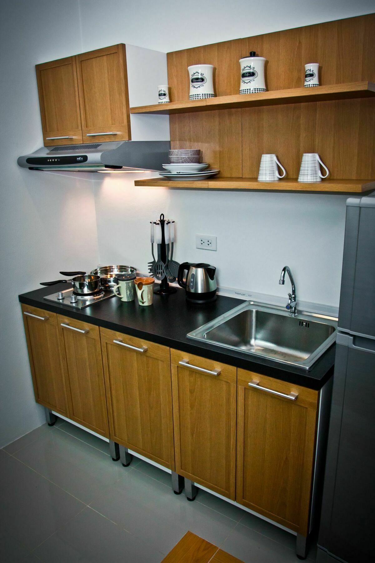 Winner Serviced Apartment Si Maha Phot Dış mekan fotoğraf